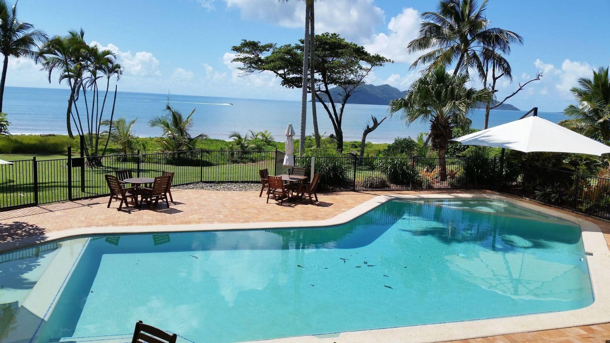 Wongalinga Hotel Mission Beach Exterior photo